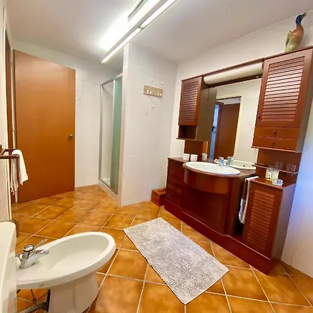 La Casetta Dalla Porta Rossa * Nebbiuno