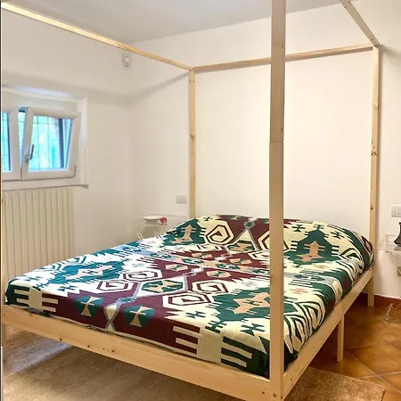 La Casetta Dalla Porta Rossa Bed & Breakfast *