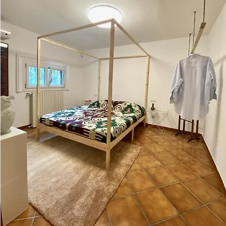 Bed & Breakfast La Casetta Dalla Porta Rossa